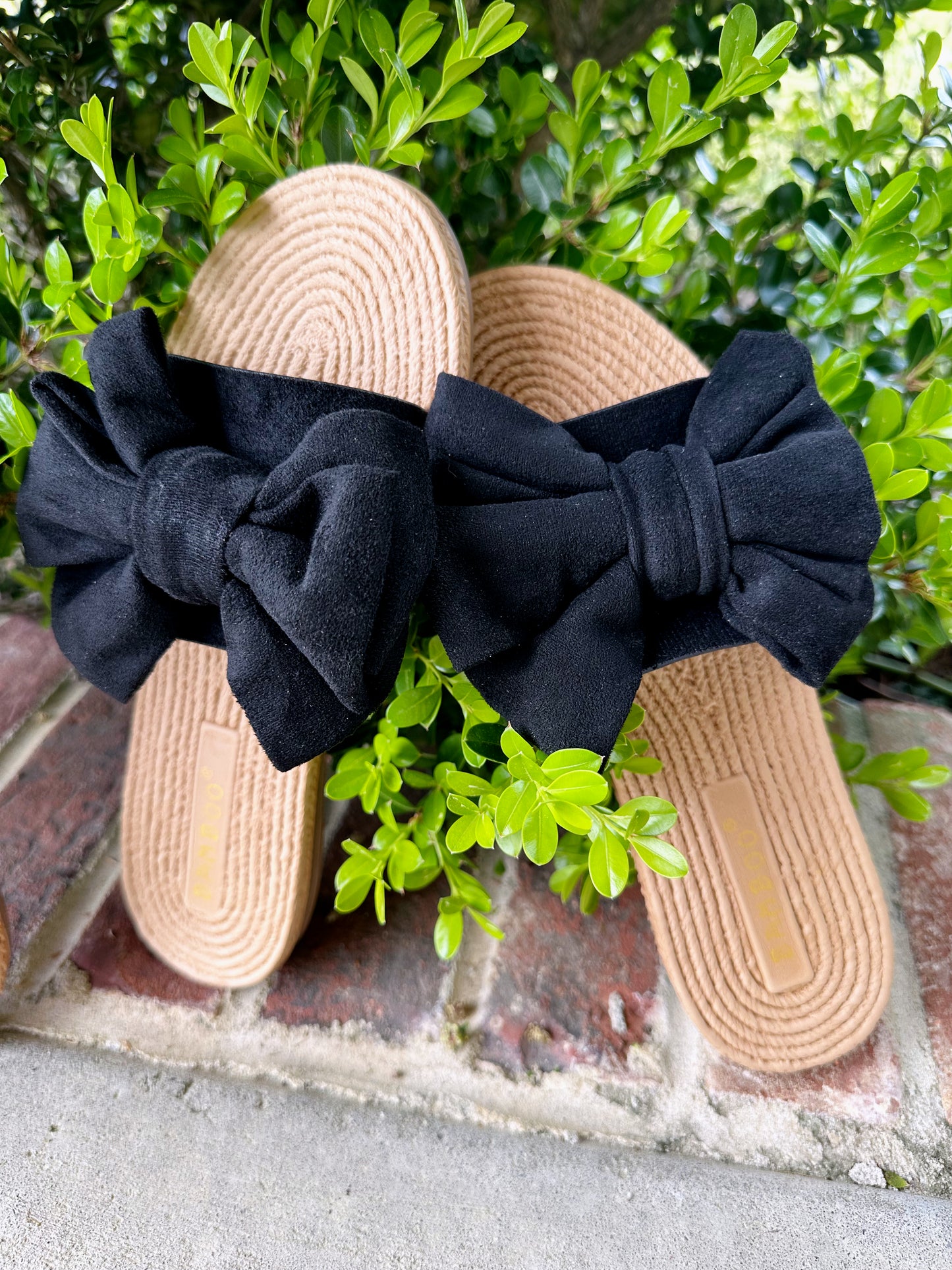 Chubby Bow Sandal