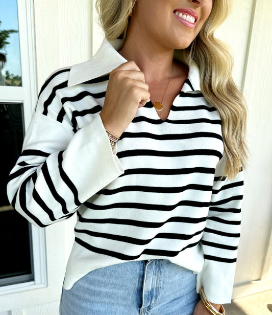 White/Black Collar Stripe Top