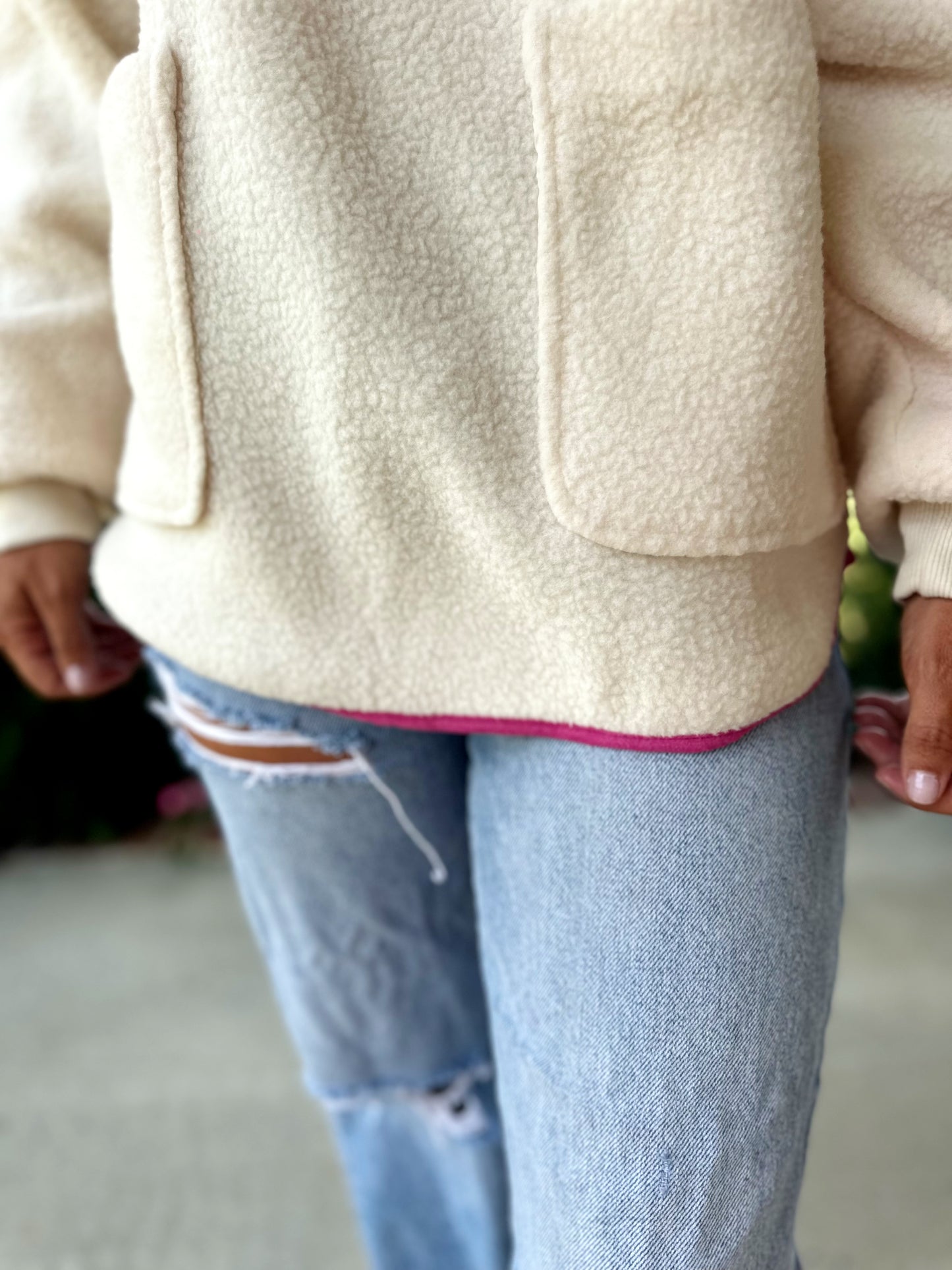 Cream/Pink Pullover