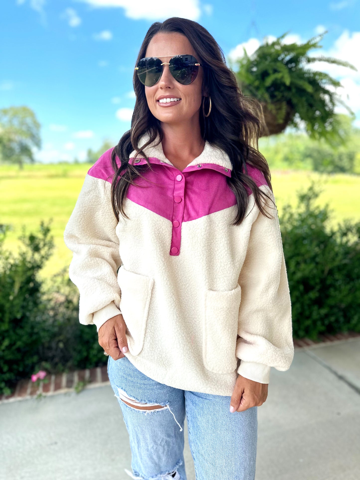 Cream/Pink Pullover